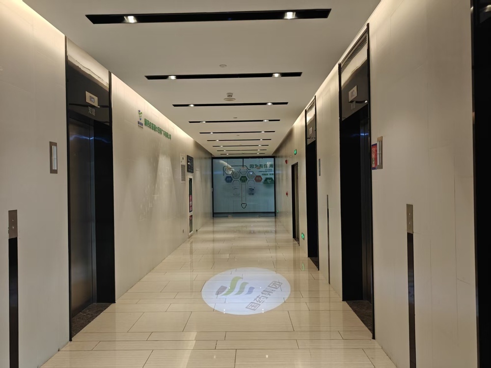 电梯厅1